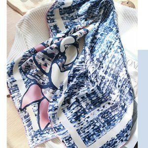 BNWT Women Square Camelia 100% Silk Scarf 90cm